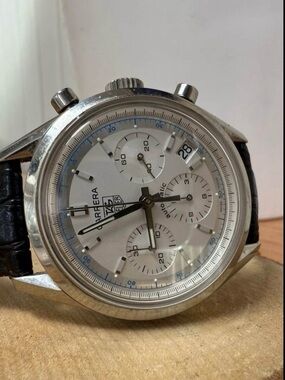 TAG HEUER CARRERA
CALIBRE 17 STEEL 38MM
CHRONOGRAPH AUTOMATIC DATE WATCH CV2110